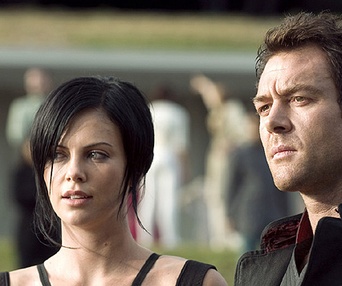 Scène du film Aeon Flux