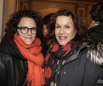 Sur le tapis rouge du film Les mauvaises herbes