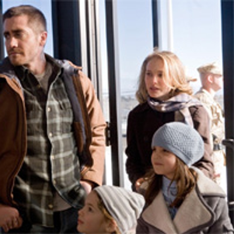 Natalie Portman et Jake Gyllenhaal dans Brothers