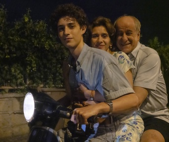 Une scène du film The Hand of God