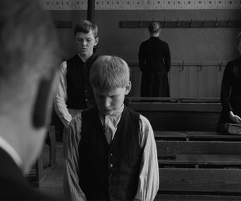 Une scène du film Le ruban blanc