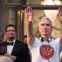 Roland Emmerich sur le plateau du film 2012