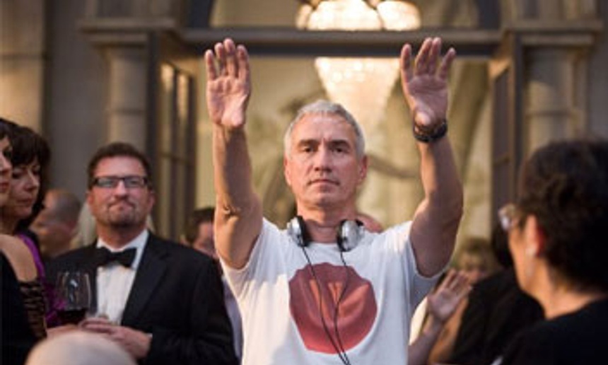 Universal veut Roland Emmerich à la tête d'Asteroids