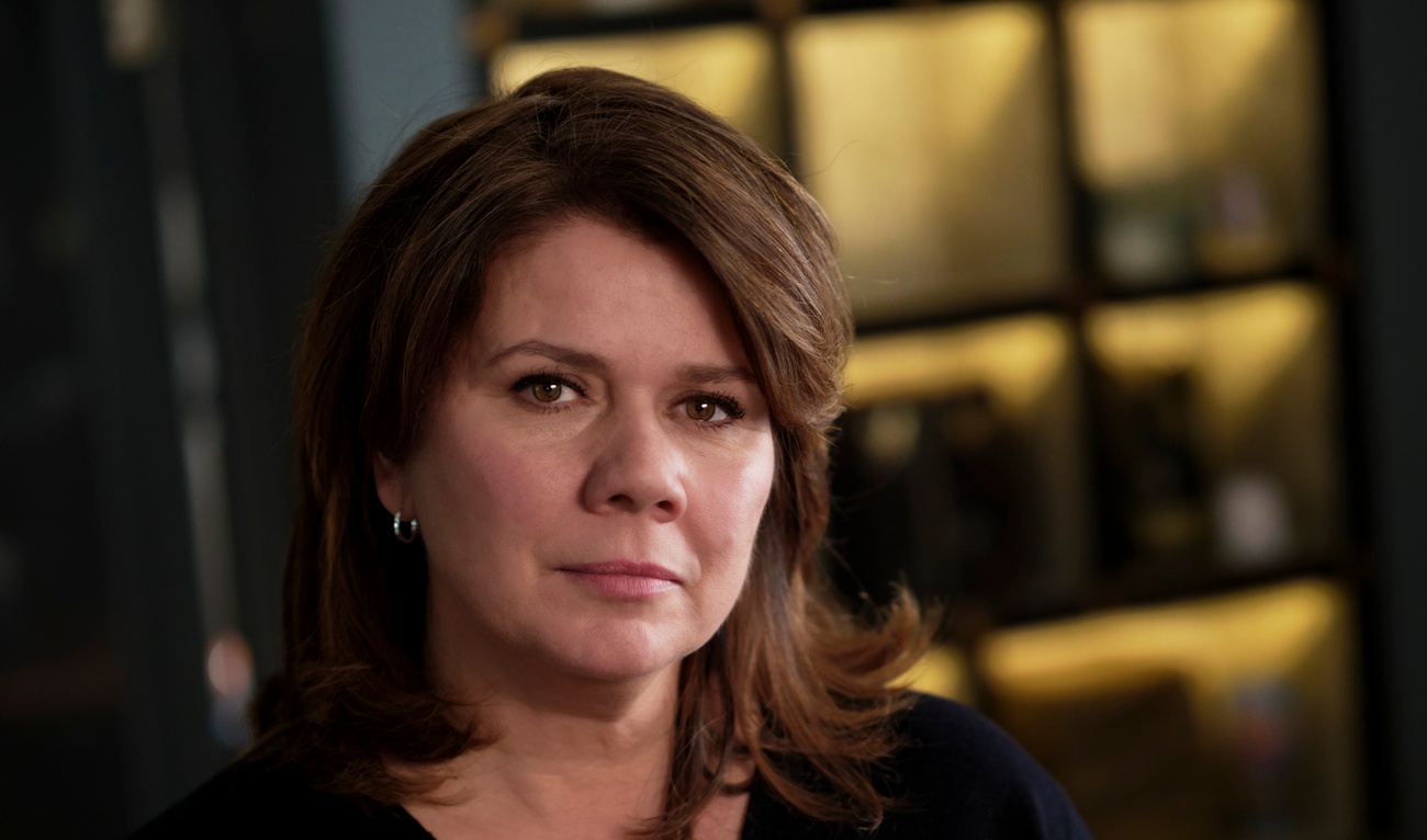 Découvrez des images de la nouvelle série avec Marina Orsini