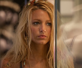 Une scène du film Savages