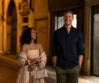 Une scène du film Love in the Villa