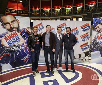 Sur le tapis rouge du film Goon: Last of the Enforcers