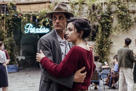 Une scène du film Martin Eden