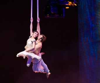 Une scène du film Cirque du Soleil: Worlds Away