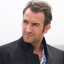Jean Dujardin dans Un balcon sur la mer