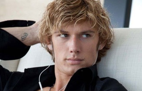 Alex Pettyfer dans le film Beastly