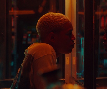 Une scène du film Waves