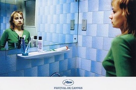 Affiche du film 4 mois, 3 semaines, 2 jours Affiche du film 4 mois, 3 semaines, 2 jours
