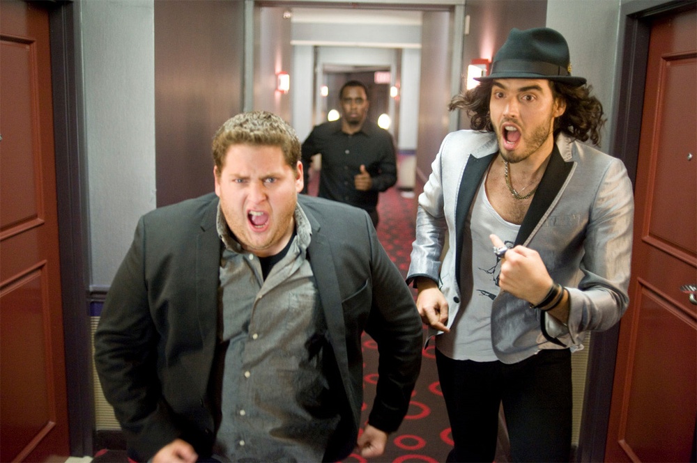 Russell Brand et Jonah Hill dans Get Him to the Greek
