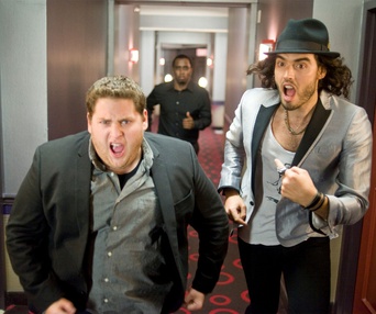 Russell Brand et Jonah Hill dans Get Him to the Greek