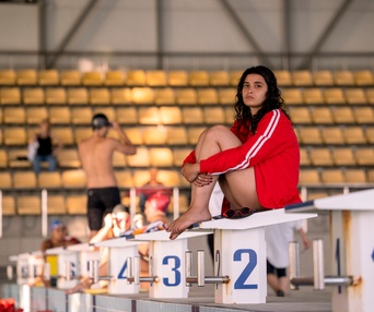 Une scène du film The Swimmers