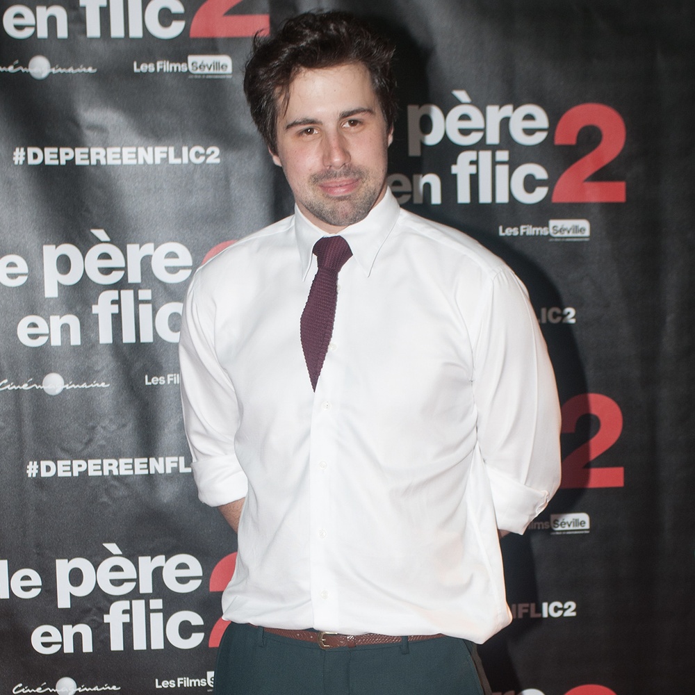 Sur le tapis rouge du film De père en flic 2