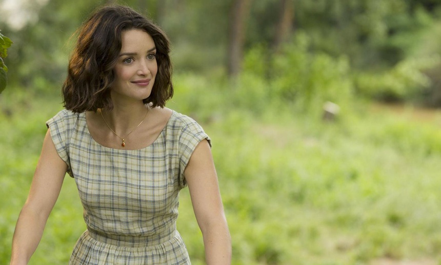 Charlotte Le Bon dans la version québécoise de Sens dessus dessous