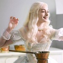 Anne Hathaway dans le film Alice in Wonderland
