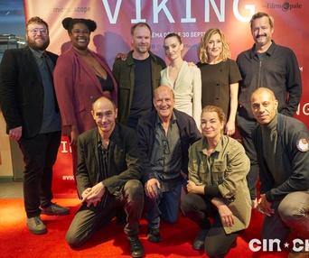 Sur le tapis rouge du film Viking