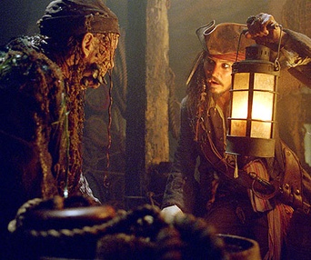 Scène du film Pirates des Caraïbes : Le coffre du mort