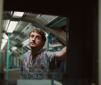 Une scène du film All of us Strangers