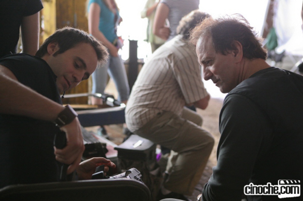 Louis-José Houde et Michel Côté sur le plateau de De père en flic.