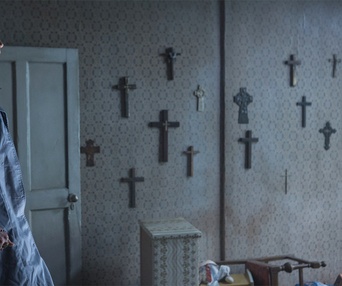 Une scène du film The Conjuring 2