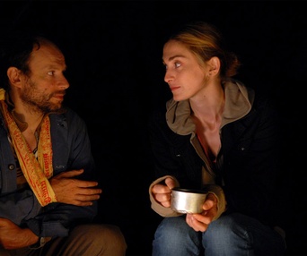 Une scène du film 8 fois debout