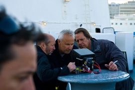 Sur le plateau du film Nicostratos le pélican Sur le plateau du film Nicostratos le pélican