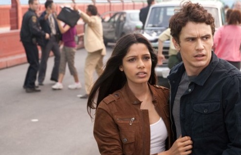 Ffreida Pinto et James Franco dans Rise of the Planet of the Apes