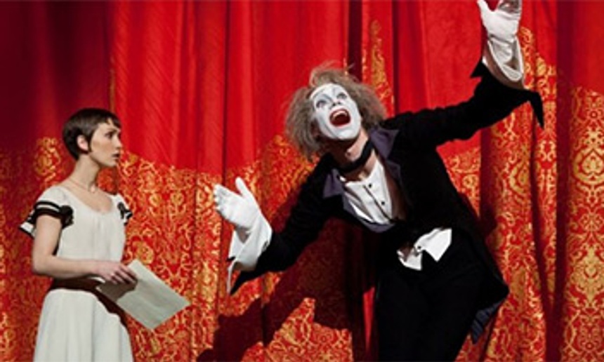 Cirque du Soleil: Worlds Away prend l'affiche deux semaines plus tôt au Québec