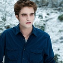 Kristen Stewart et Robert Pattinson dans le film La saga twilight : Hésitation