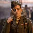 Rami Malek dans la série The Pacific
