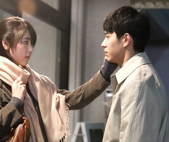 Affiche du film Asako I & II