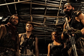 Une scène du film Riddick Une scène du film Riddick