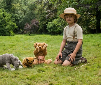 Une scène du film Goodbye Christopher Robin