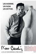 Affiche du film Pierre Cardin