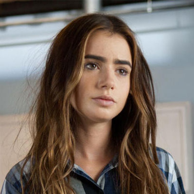 Lily Collins