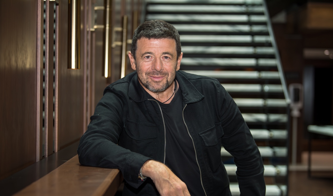 Image de l'article Patrick Bruel pose avec son grand garçon de 18 ans