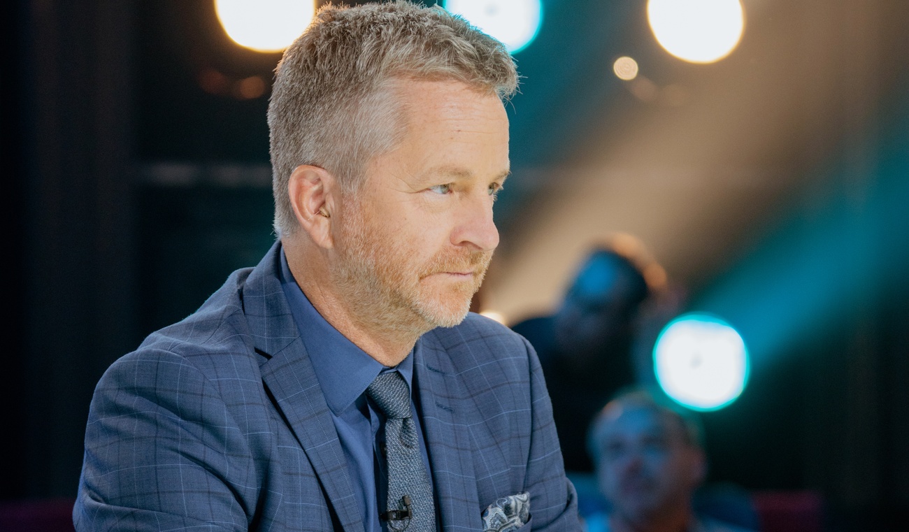 Image de l'article André Robitaille réagit à la parodie salée des Enfants de la télé par Marc Labrèche