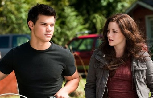 Kristen Stewart et Taylor Lautner dans le film The Twilight Saga: Eclipse