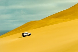 Image du film Les aventuriers voyageurs - Botswana-Namibie : de la brousse au désert