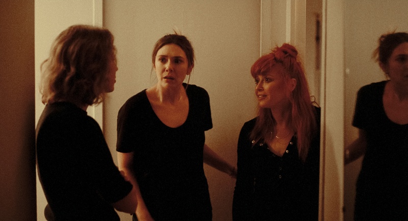 Une scène du film His Three Daughters