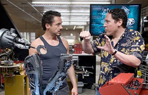 Jon Favreau et Robert Downey Jr. sur le plateau du film Iron Man 2