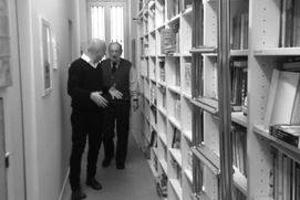 Une scène du film Umberto Eco: La bibliothèque du monde Une scène du film Umberto Eco: La bibliothèque du monde
