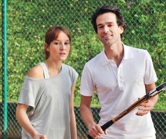 Une scène du film Une nouvelle amie