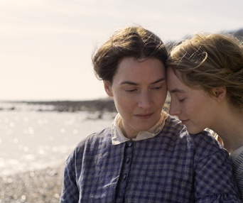 Une scène du film Ammonite