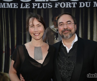 Sur le tapis rouge de Louis Cyr : L'homme le plus fort du monde