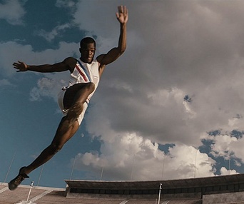 Une scène du film Race